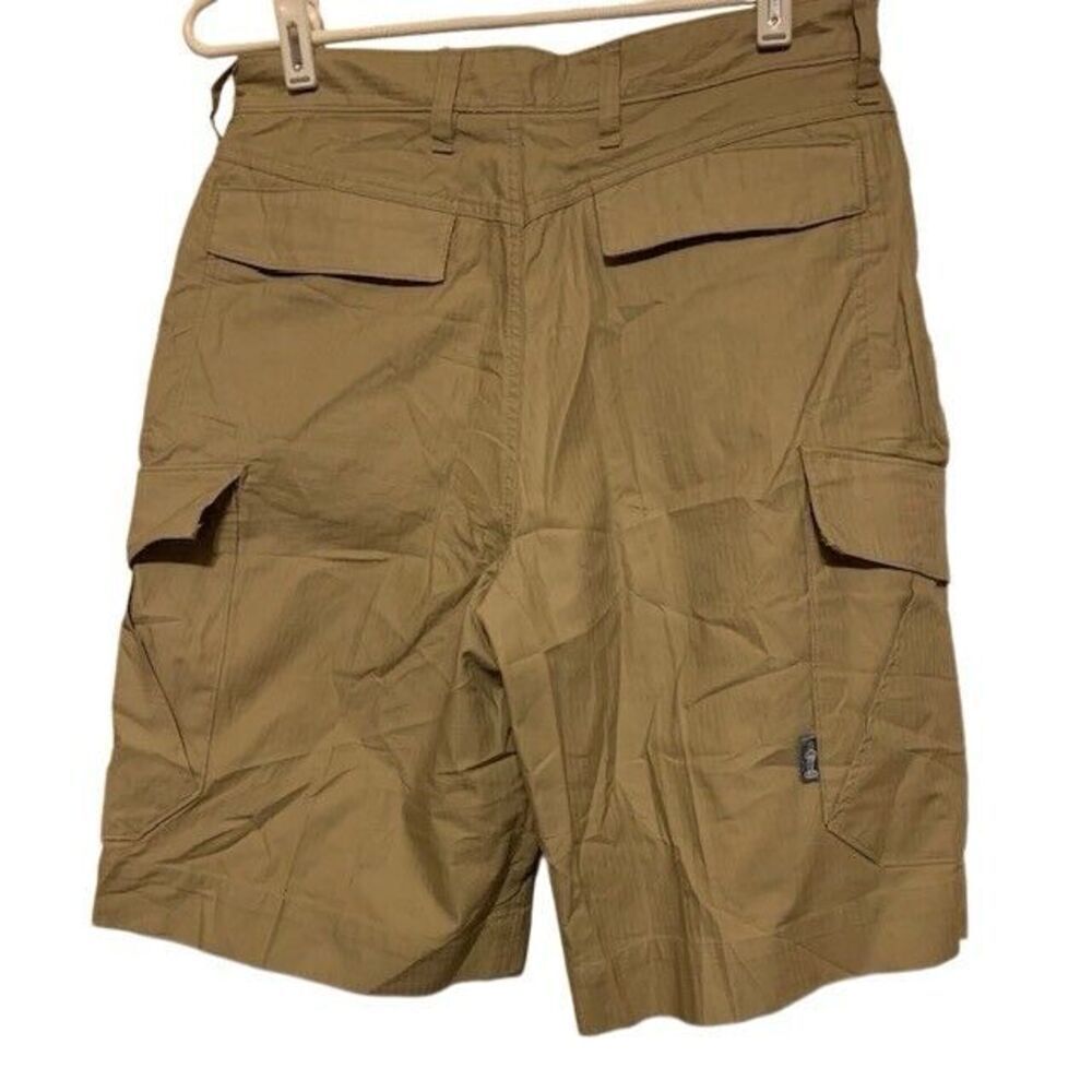 GOTCHA SIZE 30 BEIGE CARGO SHORTS